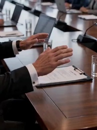 Épisode 15 - Code Volé, Avenir Perdu