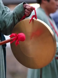 Granny Knows Best - Episode 8