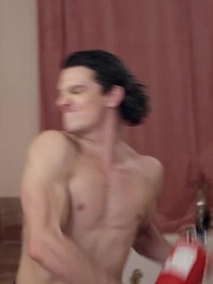 الحلقة 25 - هجرتُ زوجي الخائن لأرتمي/ في أحضان أخيه الملياردير