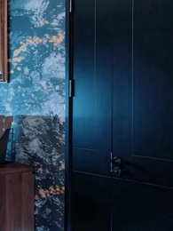 Серия 5 - Чужой среди своих: Десять лет спустя