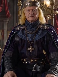 Episode 4 - Too Late for Your Tears, Commander