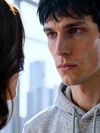 Breaking the Hockey Star - Episode 18