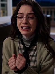 From Broken Wife To Billionaire’s Fiancée - Episode 9