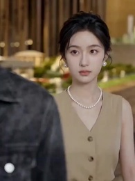 Episode 11 - Falling for My Bodyguard
