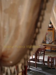 Suara Hati Terbongkar, Aku Jadi Anak Emas Istana - Episode 20