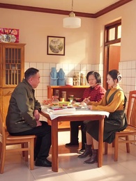 嬌小姐搬空家產,被捧上了天 - Episode 13