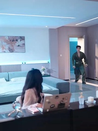 手滑後錯把孕檢單發了協議老公 - Episode 49