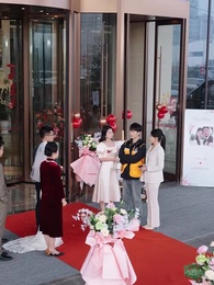 第8集 - 前女友大婚,我開蘭博基尼送外賣