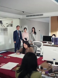 陸少,你的閃婚妻子又跑路了 - Episode 18
